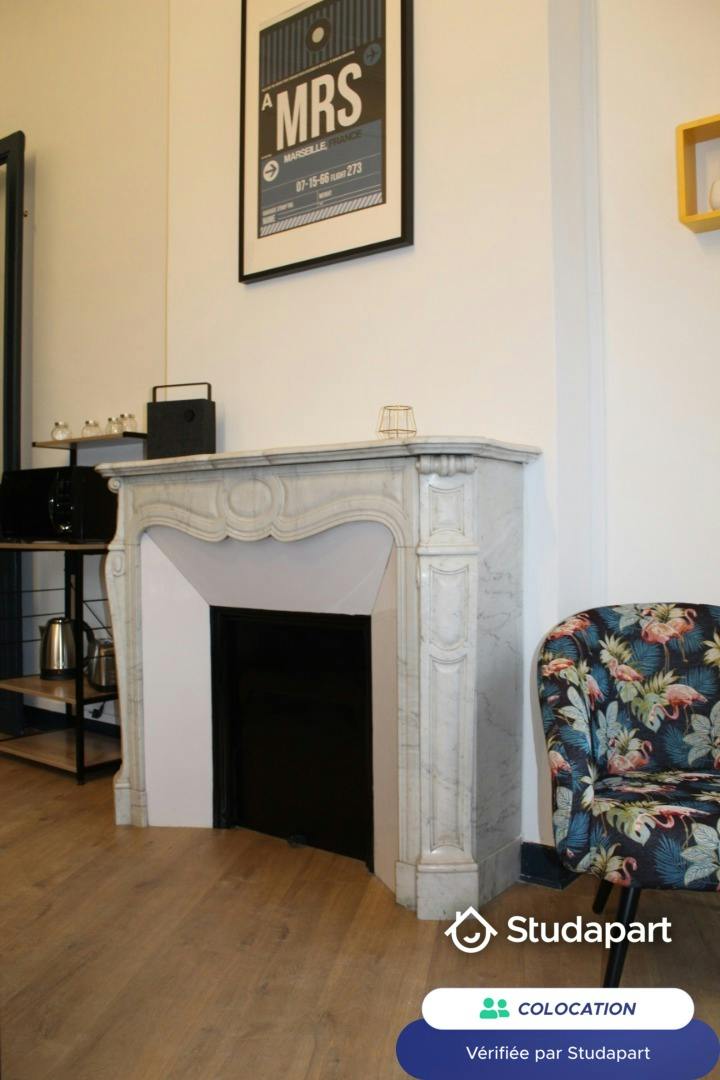 Private room for rent on Rue Colbert, Marseille - Vue 4