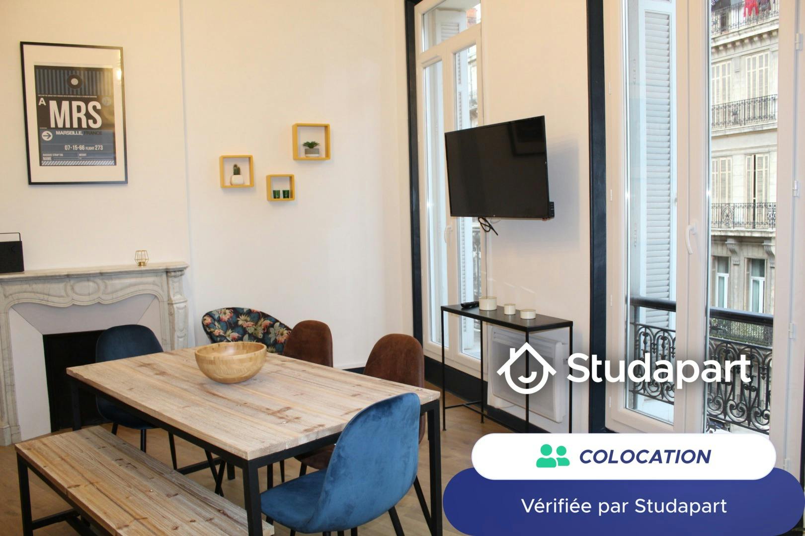 Private room for rent on Rue Colbert, Marseille - Vue 3