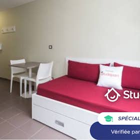 Private room for rent for €635 per month in Bordeaux, Sente des Mariniers