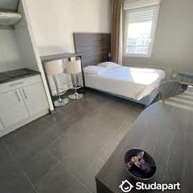 Отдельная комната сдается в аренду за 610 € в месяц в Nice, Impasse Guidotti