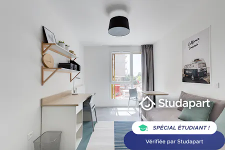 Private room for rent on Allée Simone Veil, Bagnolet