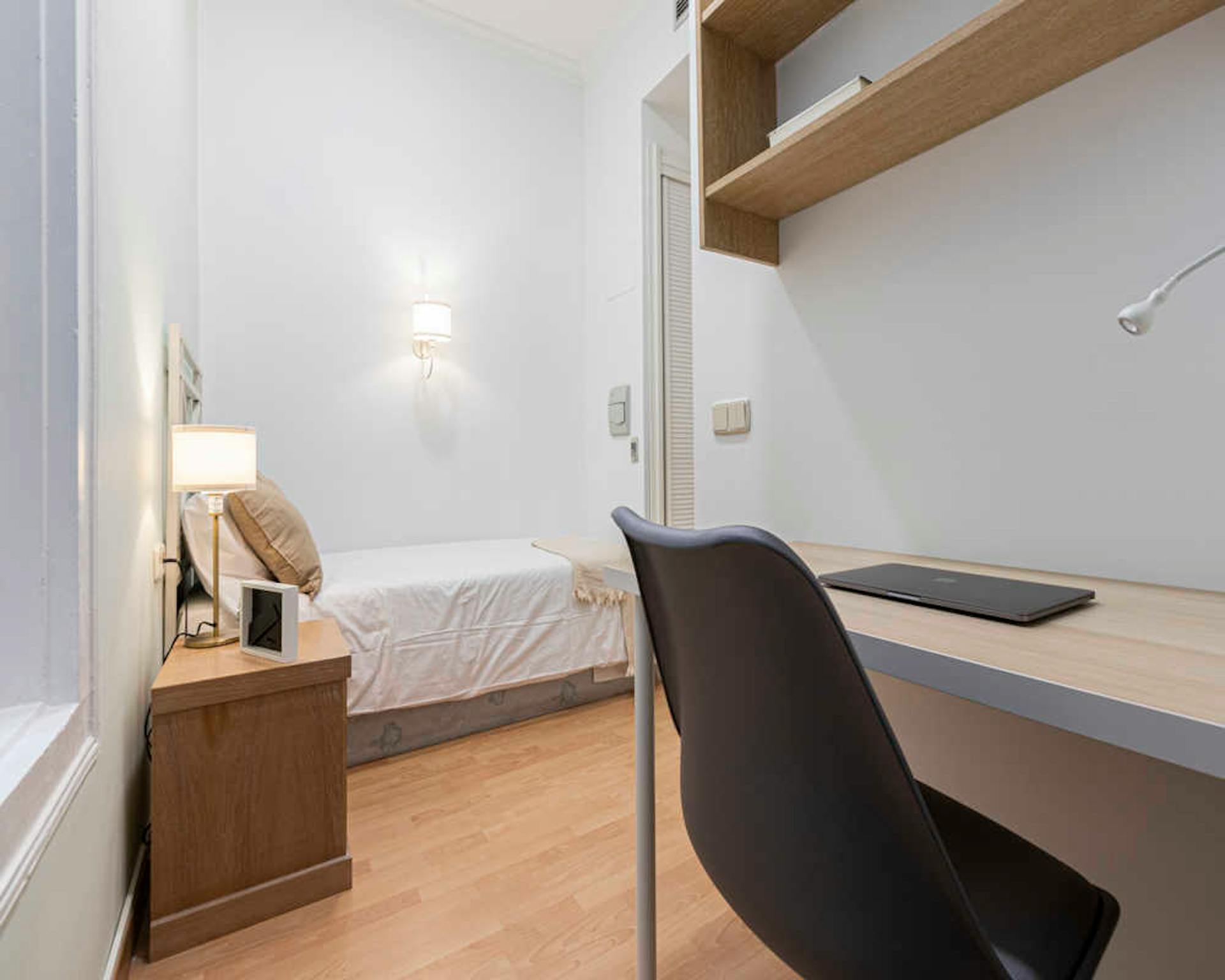 Calle de San Lorenzo, Madrid preview