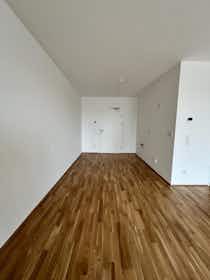 Appartement te huur voor € 850 per maand in Krems an der Donau, Am Campus Krems