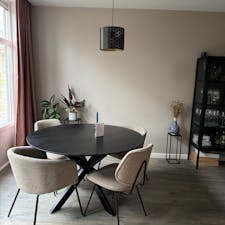 Apartment for rent for €1,800 per month in Rotterdam, Gordelweg