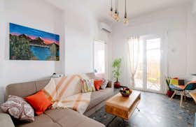 Apartment for rent for €1,099 per month in Athens, Kafkasou