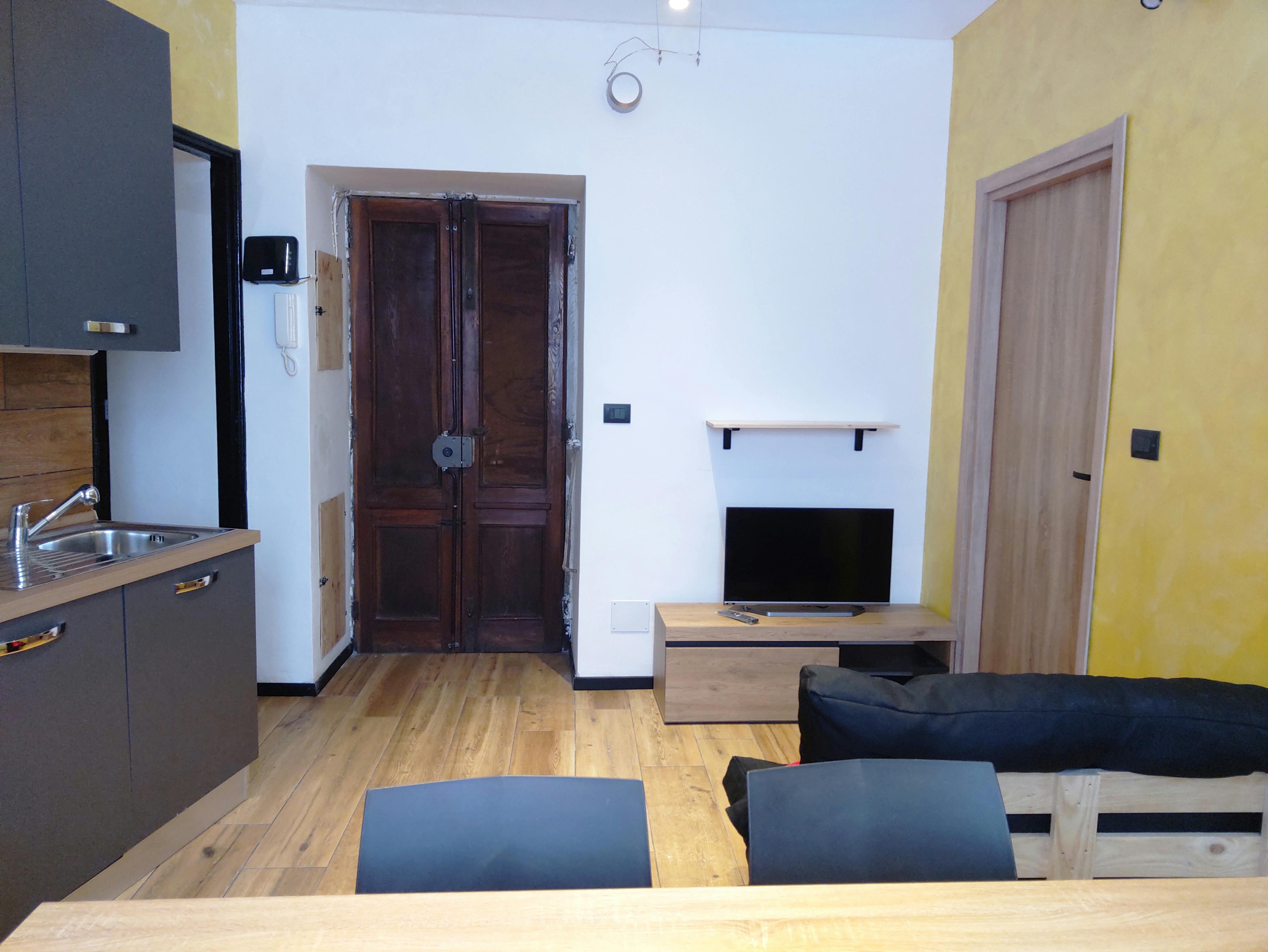 Double room Turin, 1 bed, 18m² — photo 3