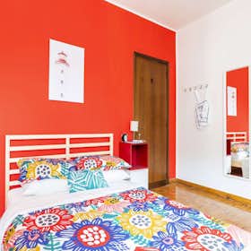 私人房间 正在以 €590 的月租出租，其位于 Padova, Via Felice Mendelssohn