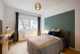 Private room for rent for €925 per month in Köln, Lindenthalgürtel