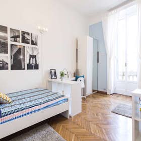 Private room for rent for €660 per month in Milan, Viale Abruzzi