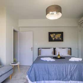 公寓 正在以 €1,000 的月租出租，其位于 Aigáleo, 25is Martiou