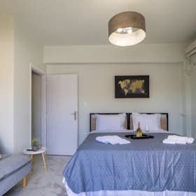 公寓 正在以 €1,000 的月租出租，其位于 Aigáleo, 25is Martiou