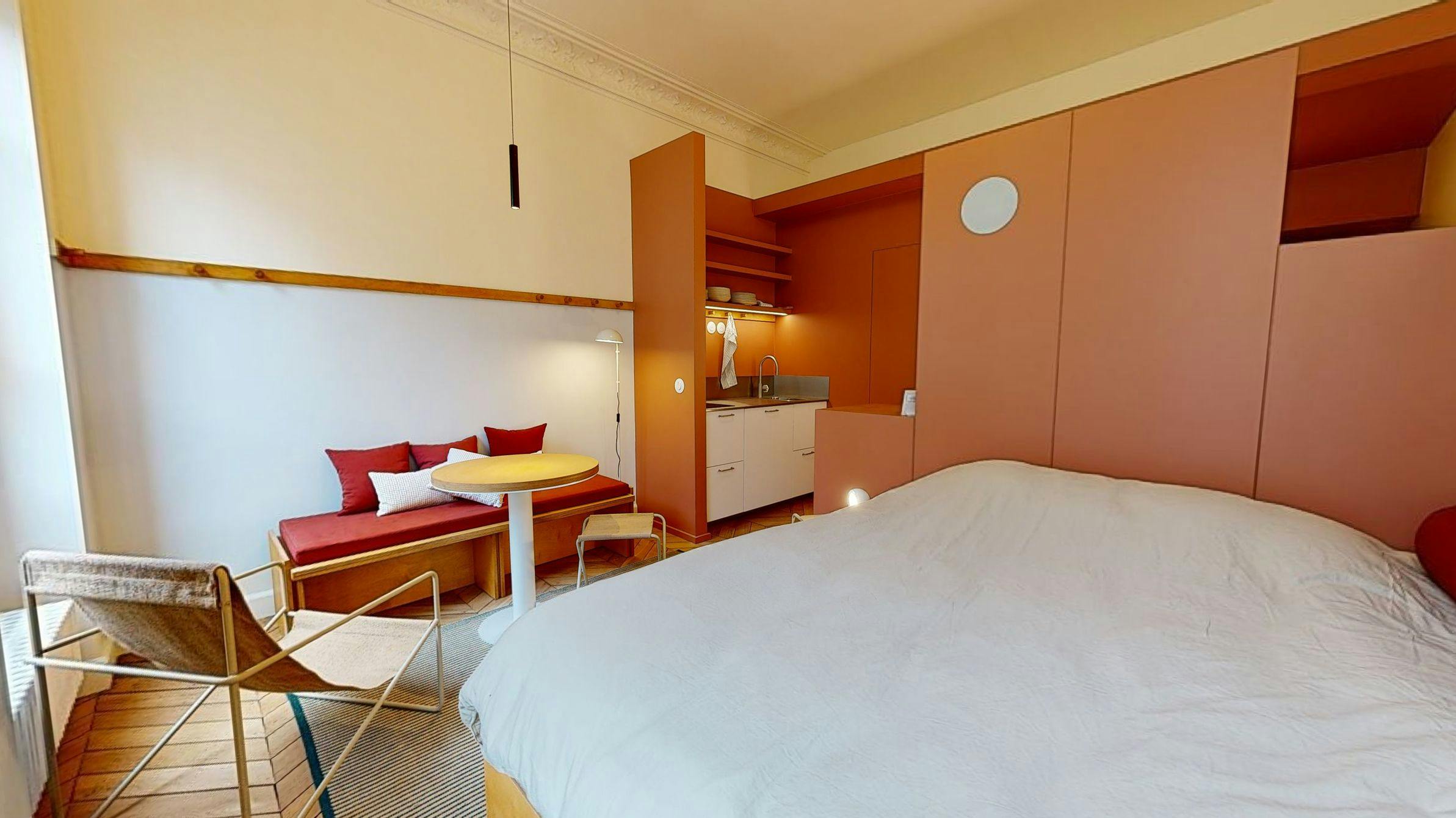 Private room for rent on Rue de Douai, Paris - Vue 3
