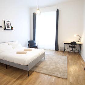 Private room for rent for €890 per month in Berlin, Pflügerstraße