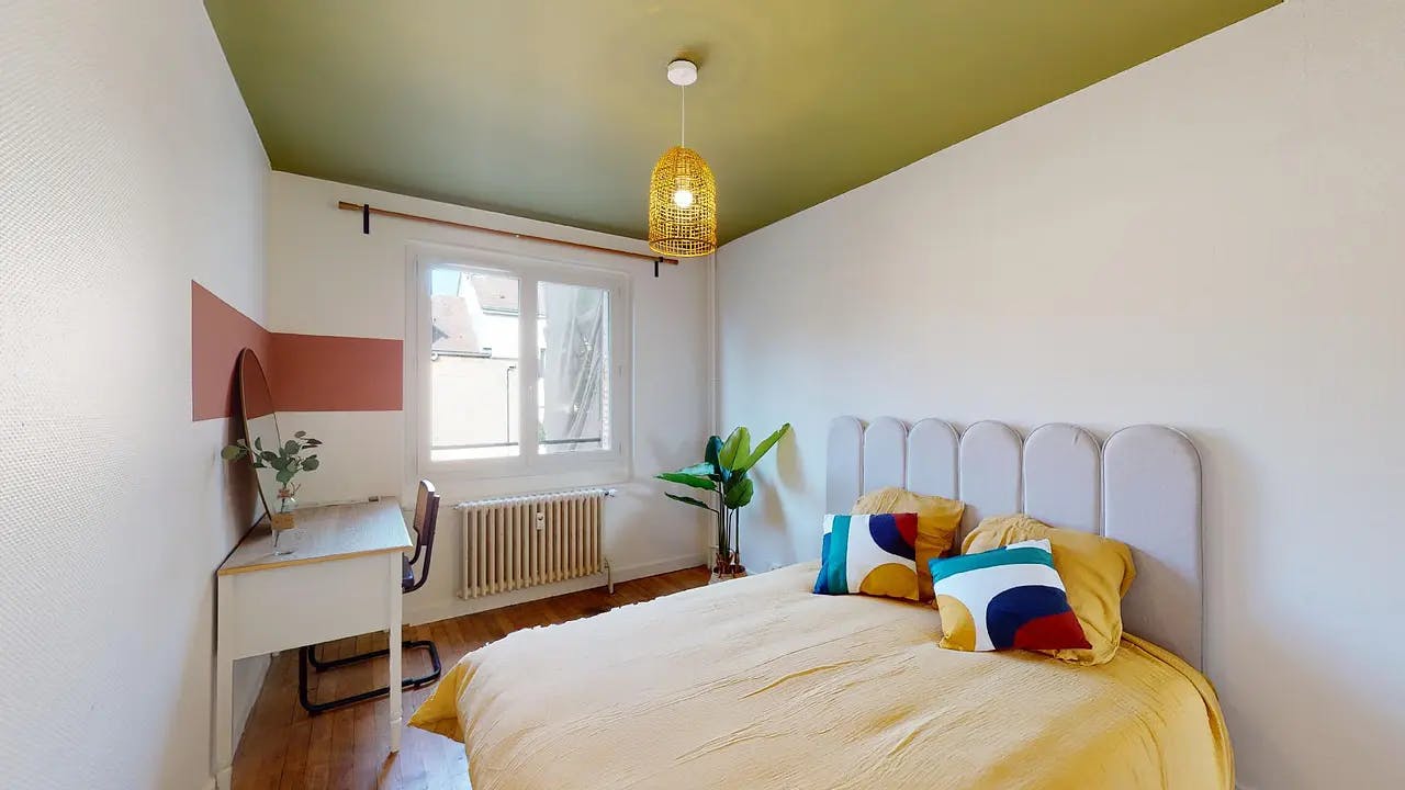 Rue d'Auxonne, Dijon preview