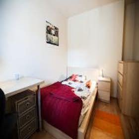 WG-Zimmer for rent for 134.011 HUF per month in Budapest, Eötvös utca