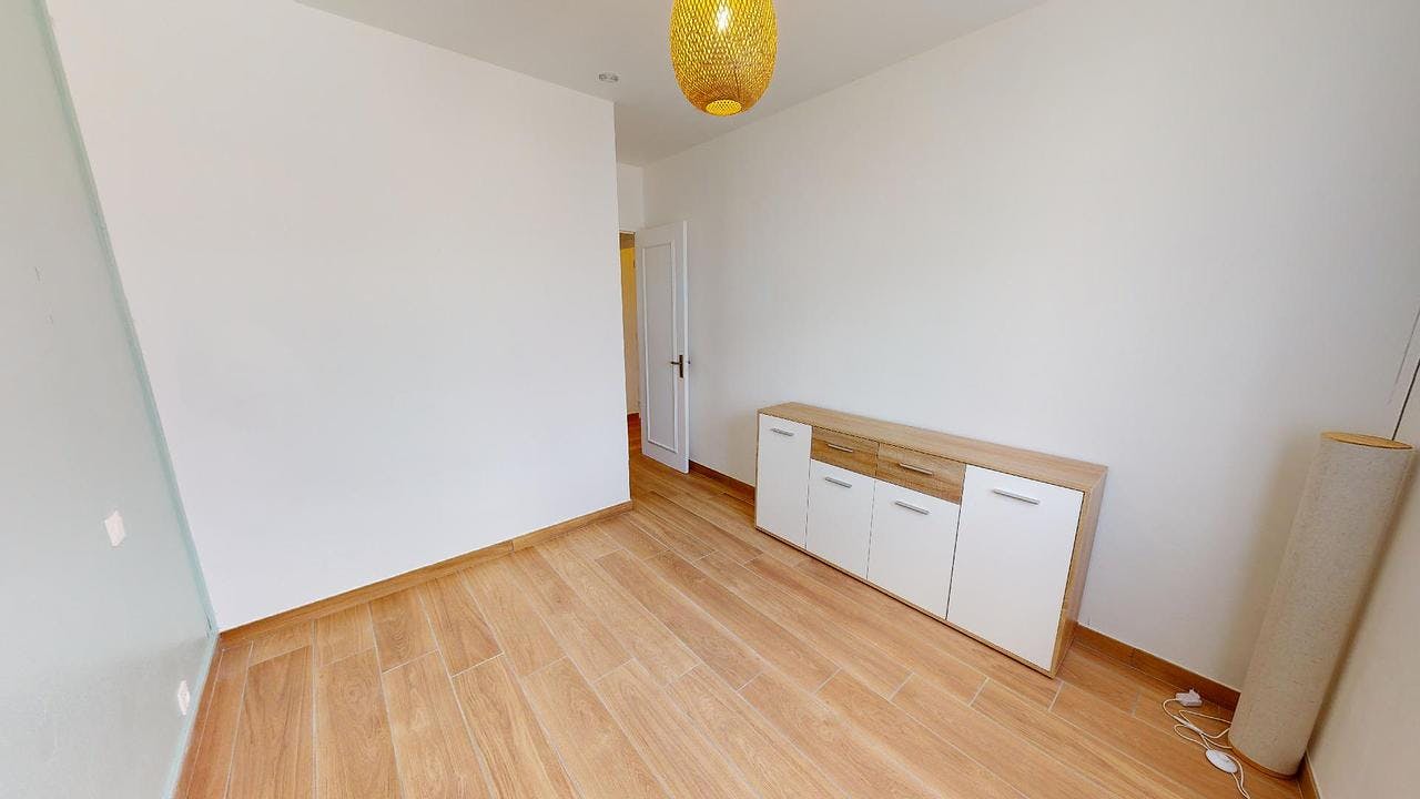 House for rent on Rue Jean Jaurès, Anneyron - Vista 3