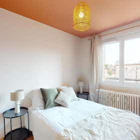 Отдельная комната сдается в аренду за 420 € в месяц в Dijon, Rue d'Auxonne
