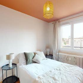 Chambre privée à louer pour 420 €/mois à Dijon, Rue d'Auxonne