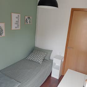 Chambre privée for rent for 500 € per month in Sabadell, Passeig de Béjar
