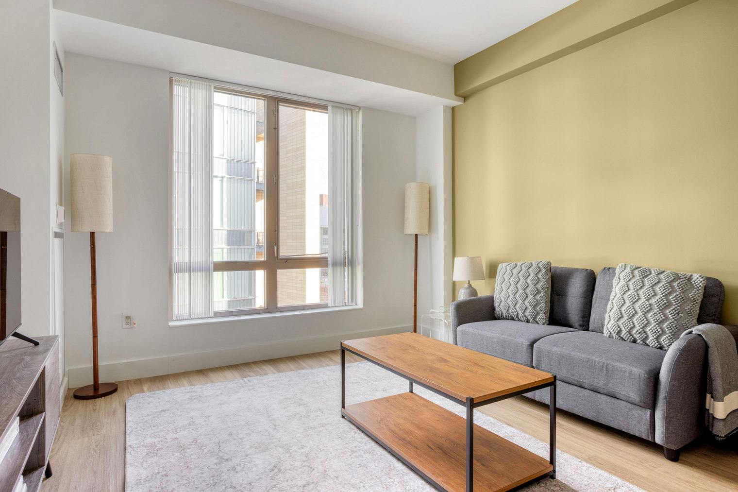 Wohnung zu mieten für $11,243 pro Monat in Boston, 3rd Street