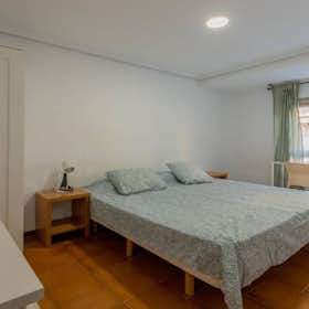 Private room for rent for €350 per month in Valencia, Carrer Agustín Lara