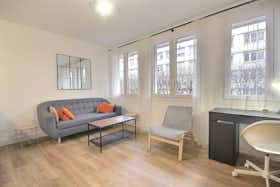 Mieszkanie do wynajęcia za 2278 € miesięcznie w mieście Levallois-Perret, Rue du Président Wilson
