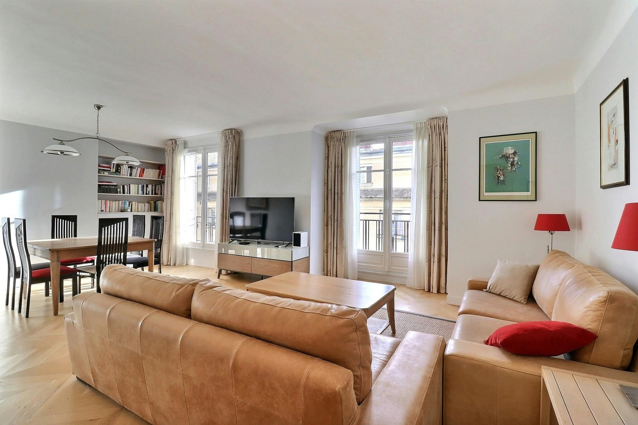 Rue Fantin Latour, Paris preview