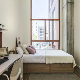 Private room for rent for €1,155 per month in Barcelona, Carrer de Cristóbal de Moura