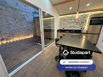 Apartment for rent on Rue des Patins, Nîmes