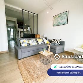 Apartment for rent for €952 per month in Grenoble, Cours Berriat