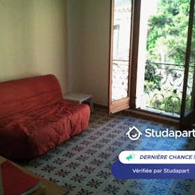 Wohnung for rent for 370 € per month in Béziers, Avenue du Président Wilson