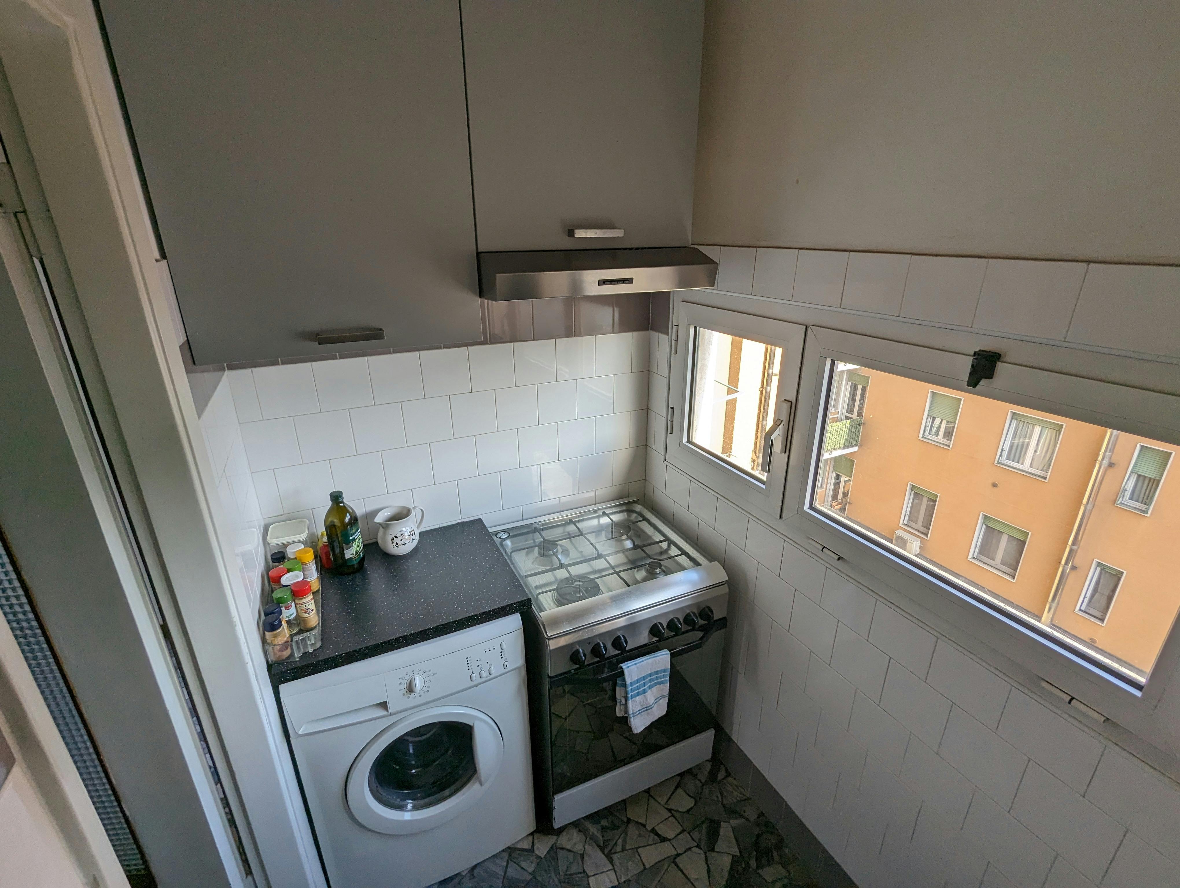 Double room Milan, 1 bed, 25m² — photo 5