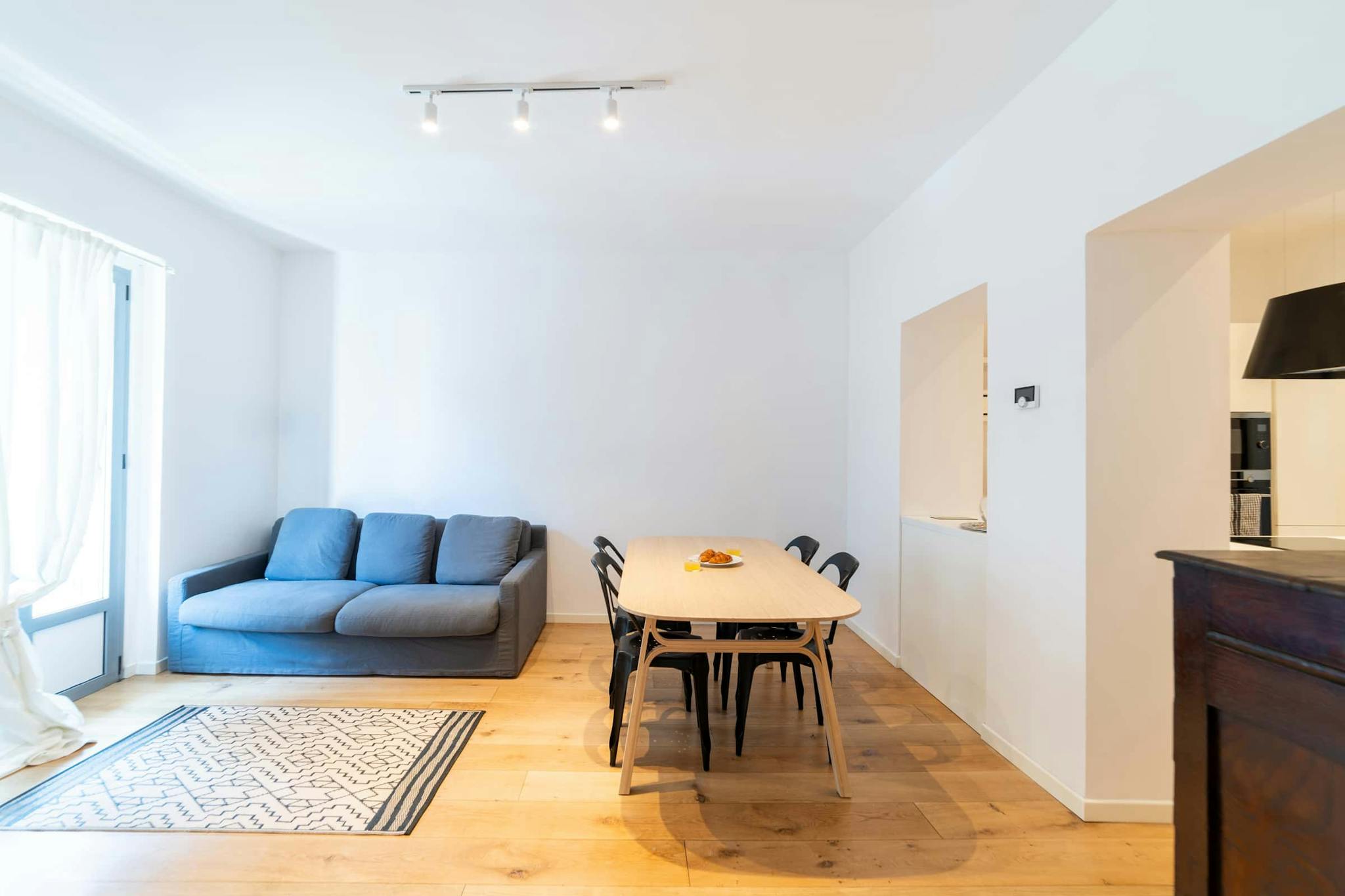 Via Luigi Canonica, Milan preview