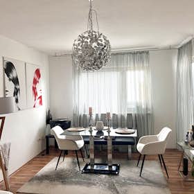 公寓 正在以 €1,400 的月租出租，其位于 Rüsselsheim, Masurenweg