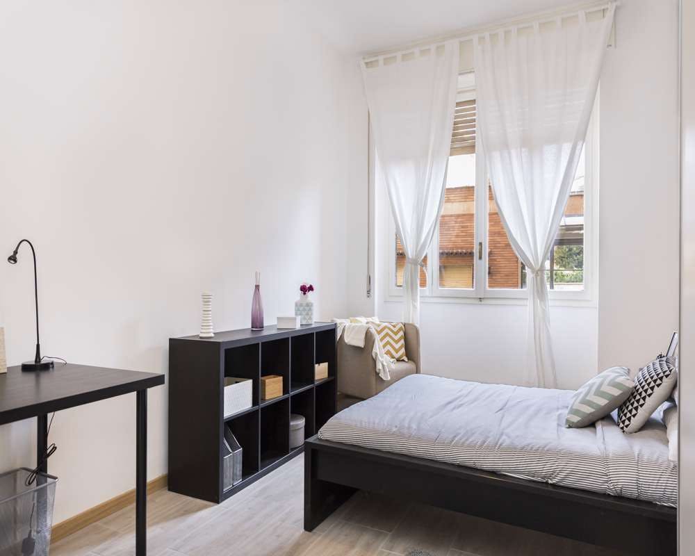 Via Giuseppe Bruschetti, Milan