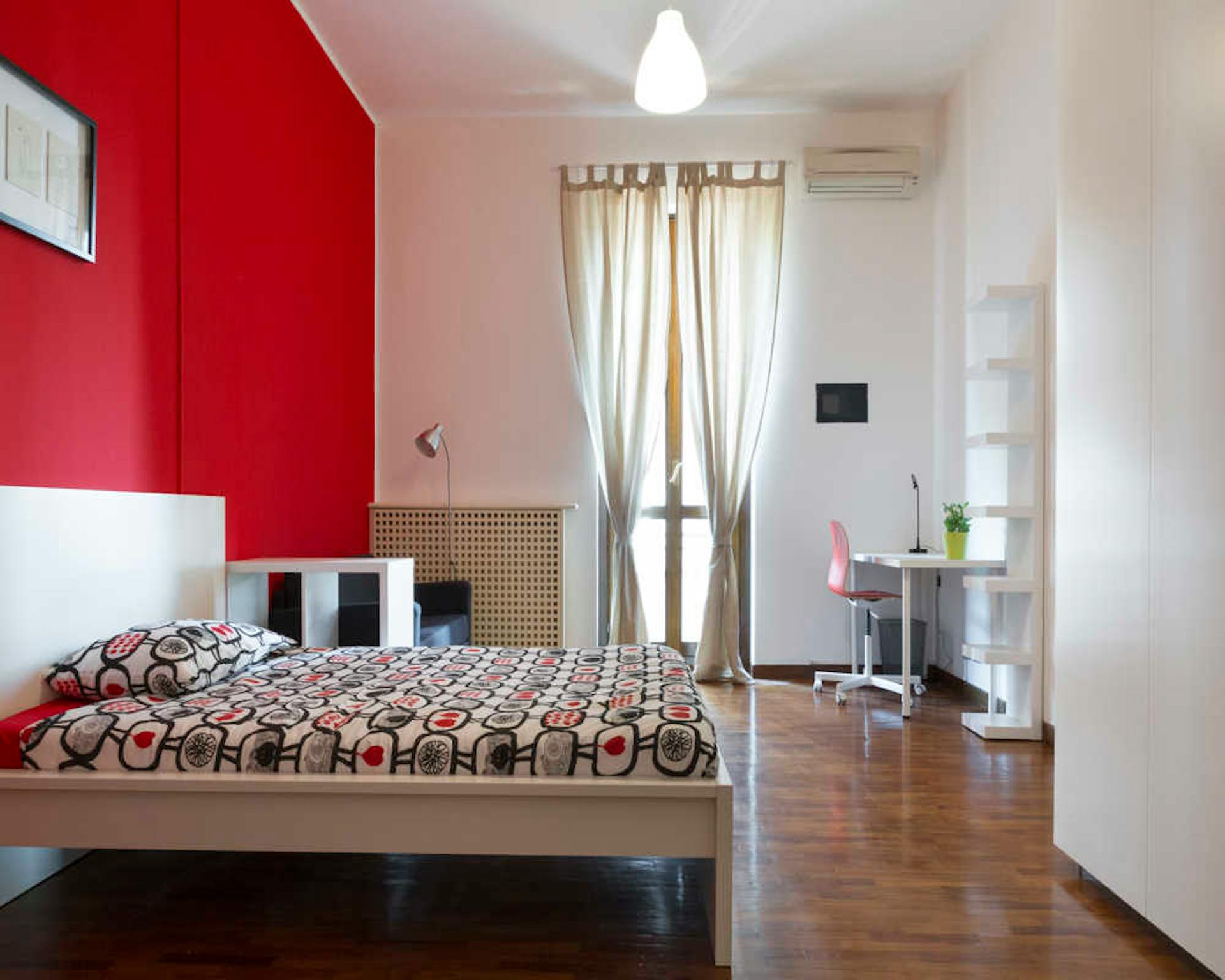 Viale Sabotino, Milan preview