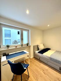 Private room for rent for €850 per month in Munich, Neufriedenheimer Straße