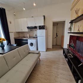 Apartamento for rent for € 1.674 per month in Genoa, Via Giovanni Torti