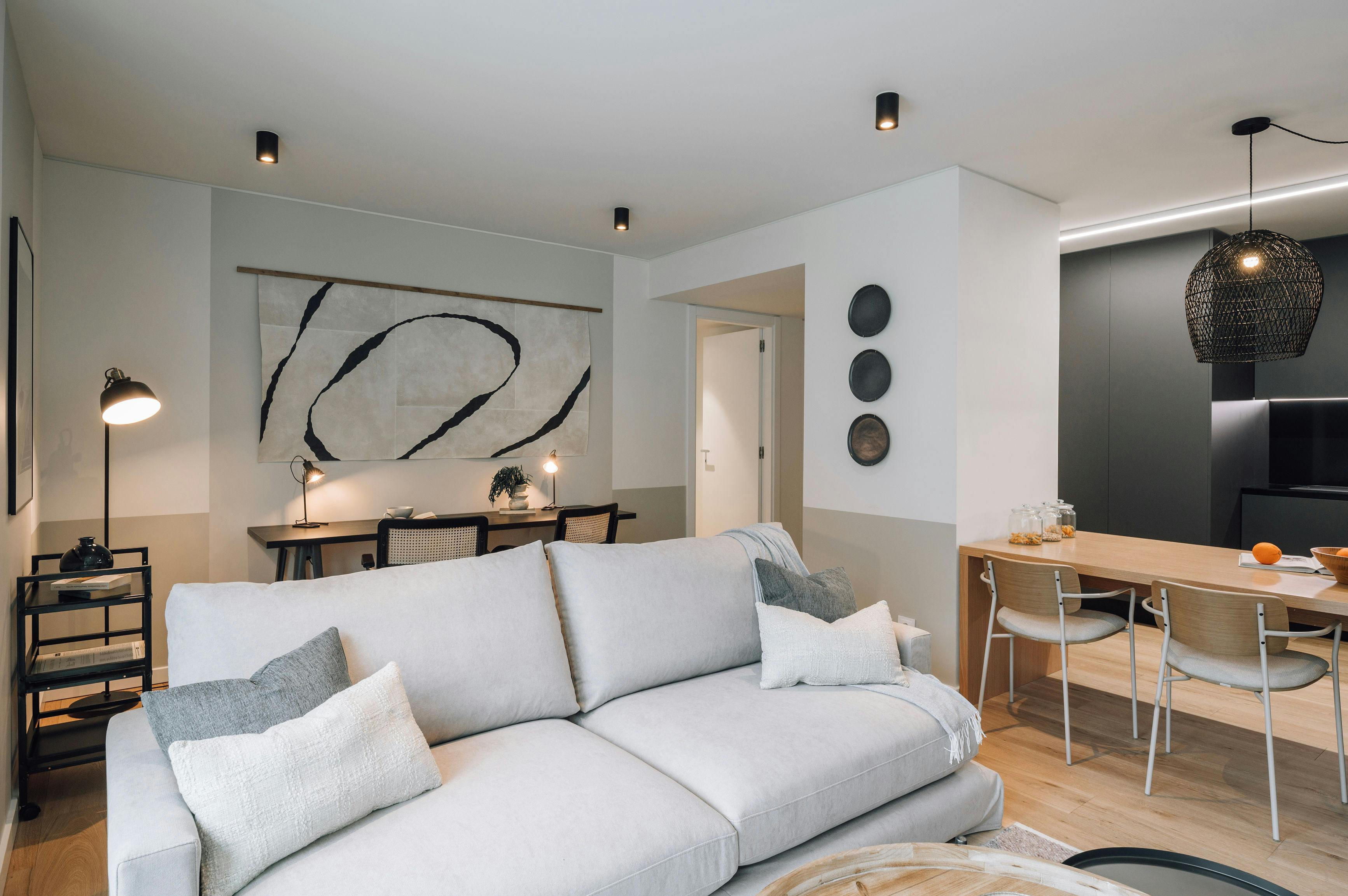 Apartment for rent for €3,812 per month in Lisbon, Avenida Sacadura Cabral