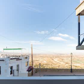 Wohnung zu mieten für 1.300 € pro Monat in Almería, Calle Mojácar