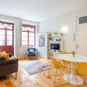 Apartment for rent for €100 per month in Porto, Rua do Alferes Malheiro