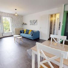 Private room for rent for €475 per month in La Couronne, Rue de la Libération