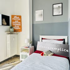 Private room for rent for €530 per month in Turin, Via Tripoli