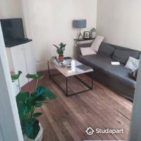 Apartamento en alquiler por 460 € al mes en Antibes, Avenue Gambetta