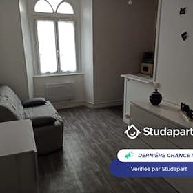 Apartment for rent for €470 per month in Rouen, Rue Bouquet
