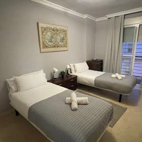 Квартира сдается в аренду за 1 500 € в месяц в Málaga, Calle Rojas