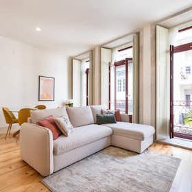 Apartment for rent for €100 per month in Porto, Rua dos Mártires da Liberdade