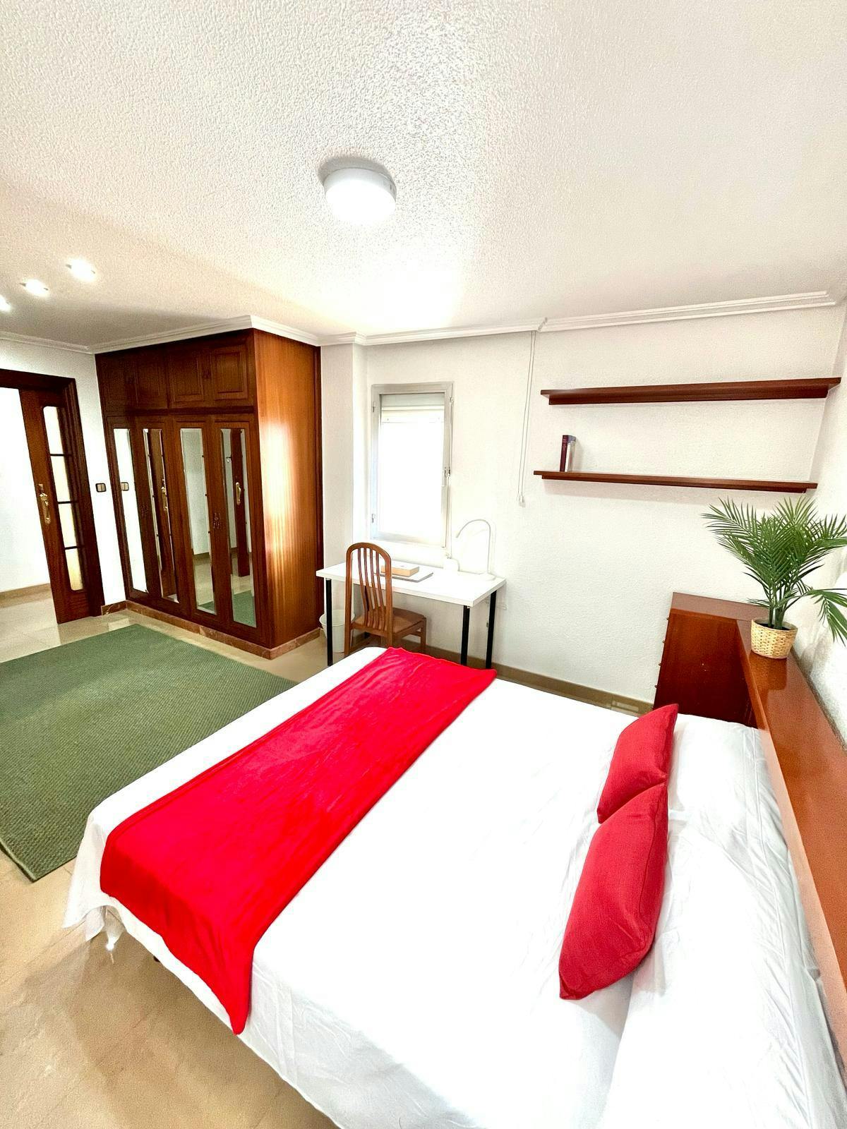 Calle Mariano Ruiz Funes, Murcia preview