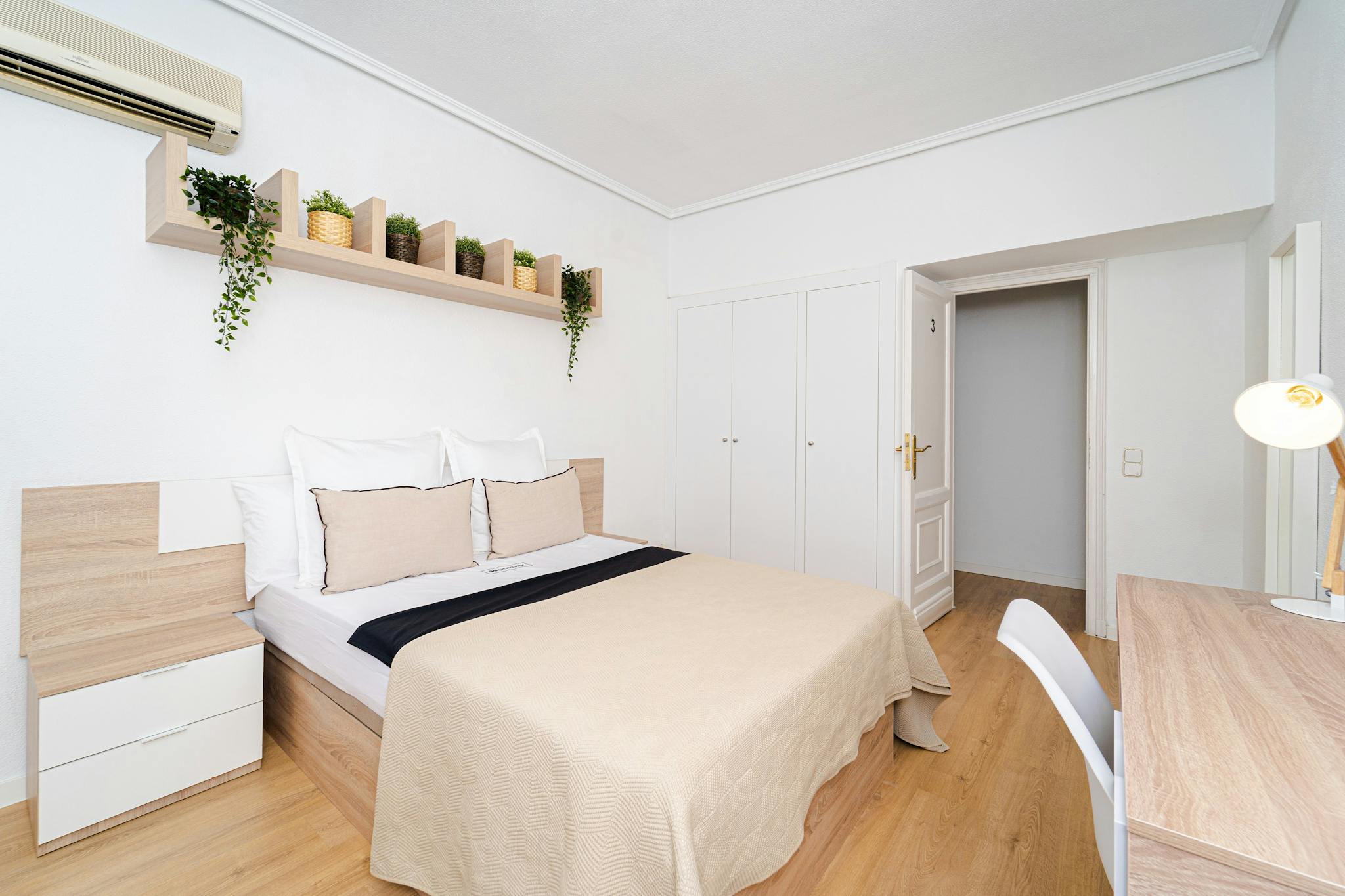 Calle de Isaac Peral, Madrid preview