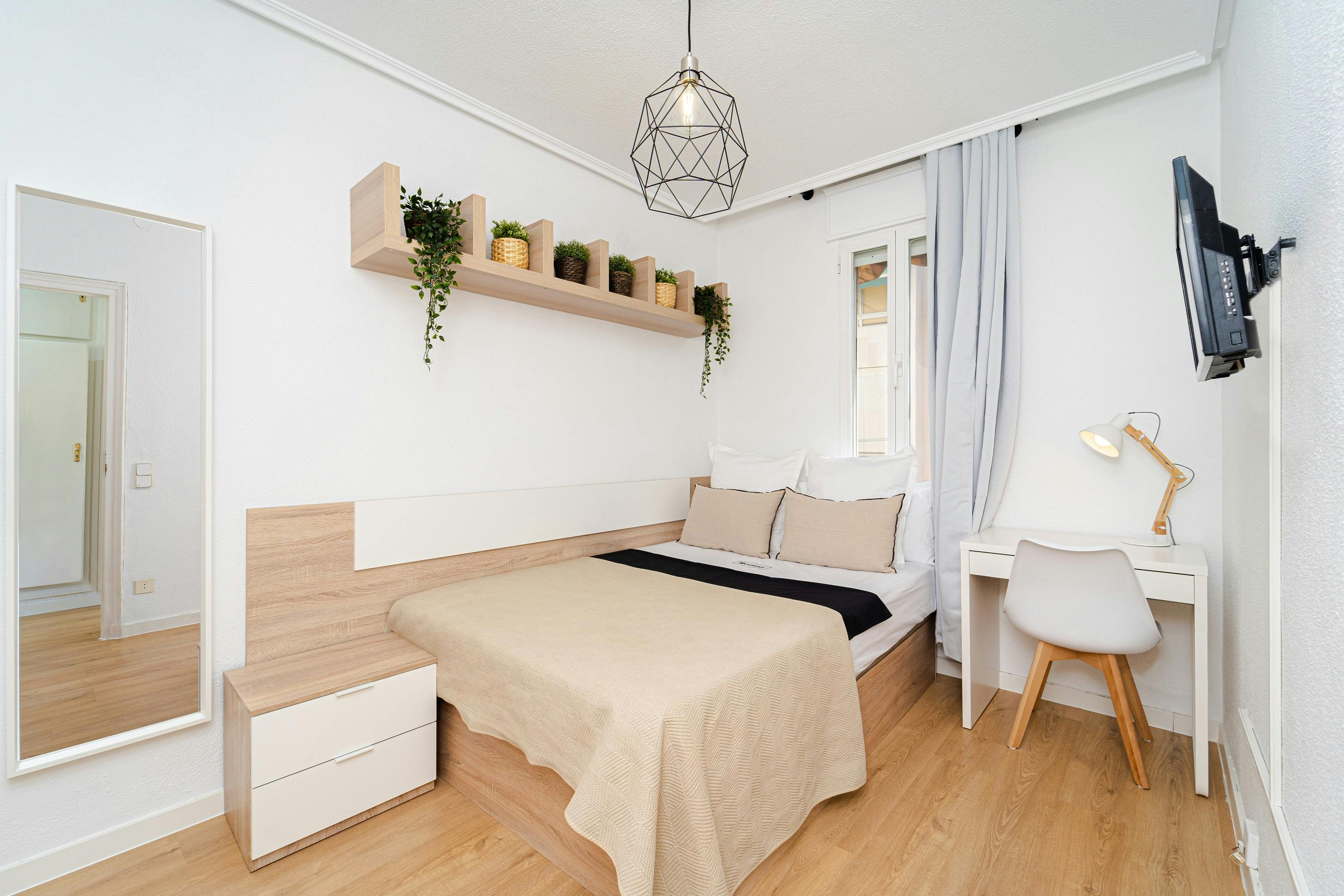 Calle de Isaac Peral, Madrid preview